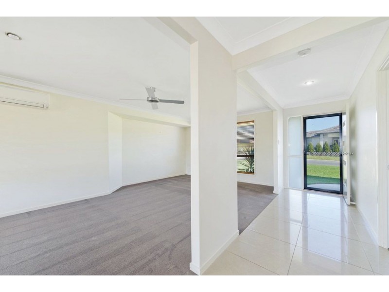 60 Riverbreeze Drive, Wauchope NSW 2446