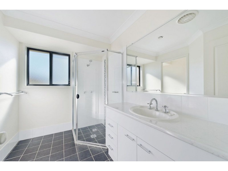 60 Riverbreeze Drive, Wauchope NSW 2446