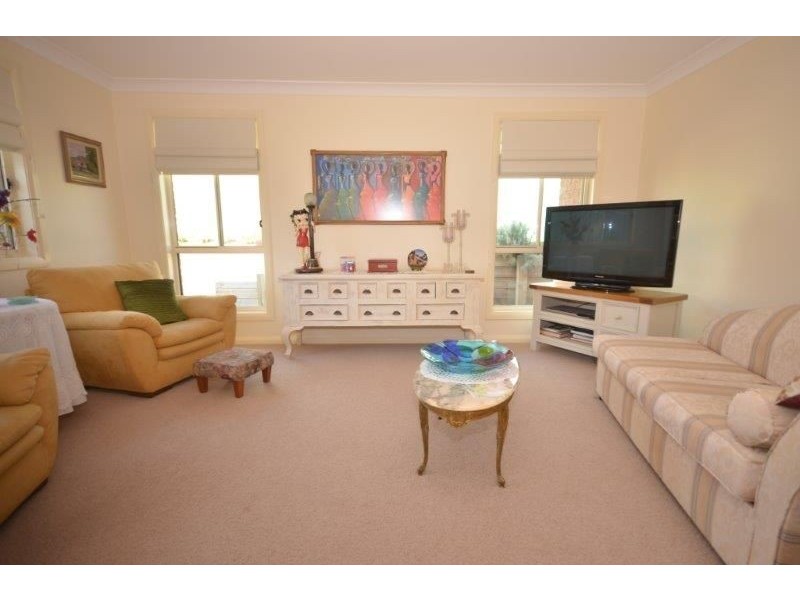 104 Riverbreeze Drive, Wauchope NSW 2446