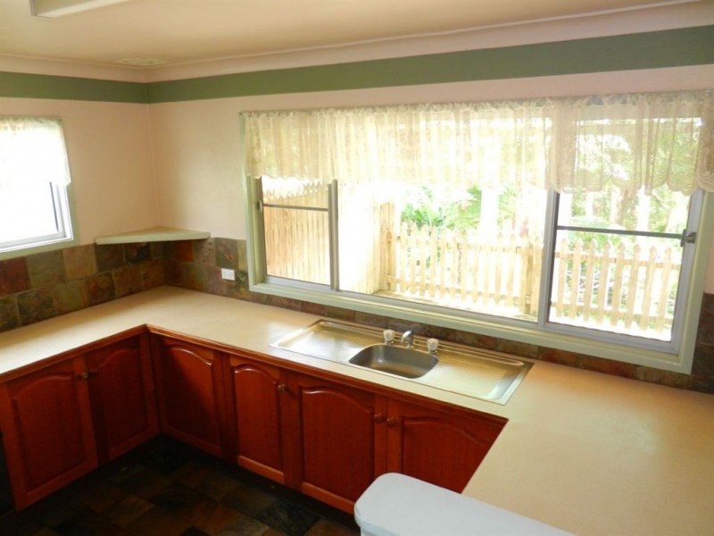 28 Evans Street, Lake Cathie NSW 2445