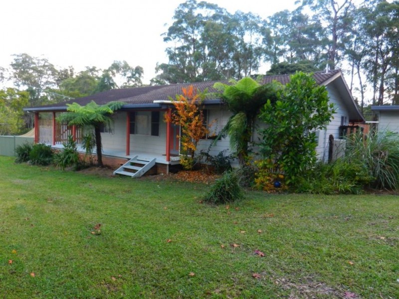 74 Rodeo Drive, Kundabung NSW 2441