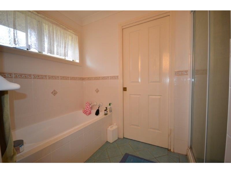 12 Millers Place, Wauchope NSW 2446