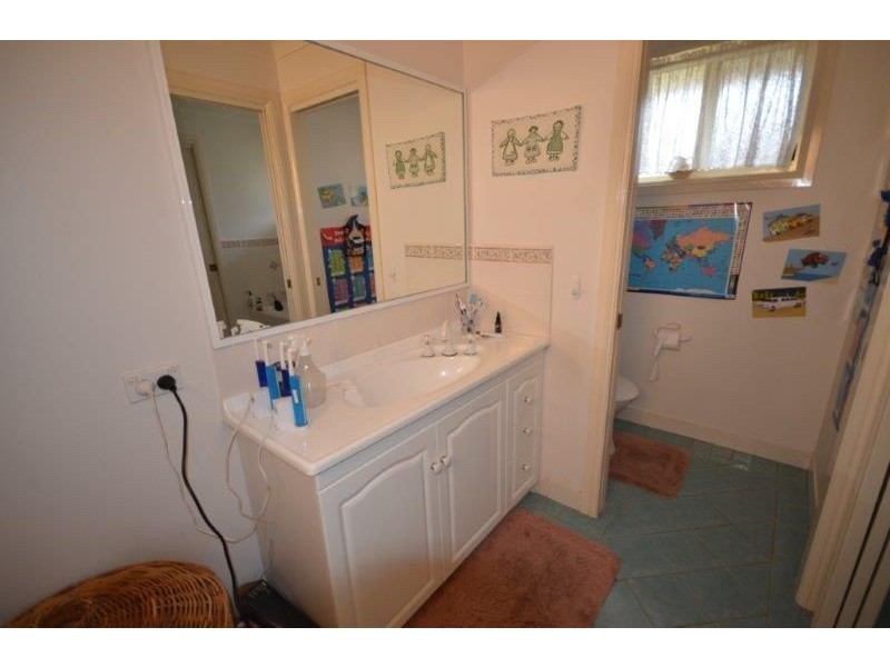 12 Millers Place, Wauchope NSW 2446