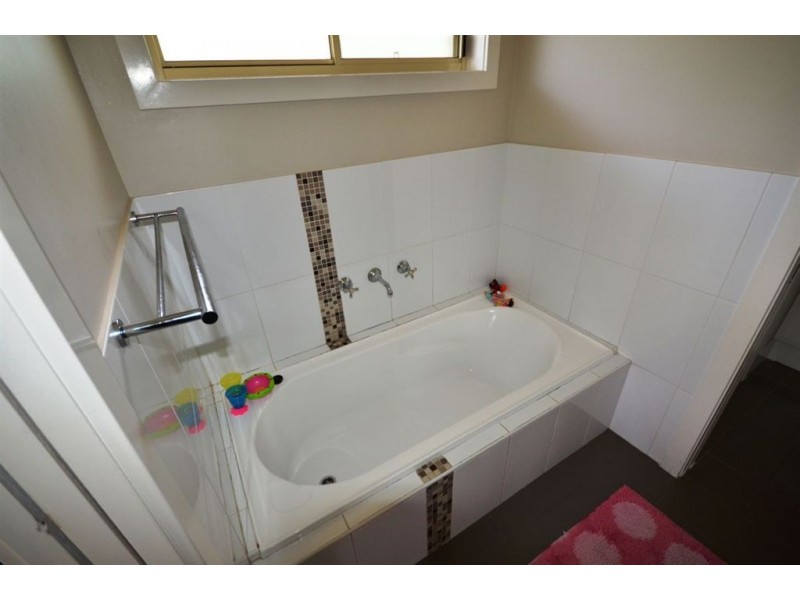 21 Riverbreeze Drive, Wauchope NSW 2446