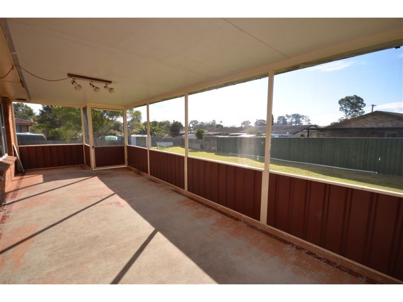 9 Marowin Place, Wauchope NSW 2446