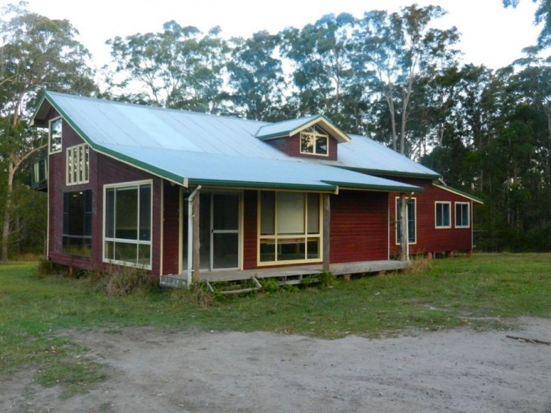 14 Haydons Wharf Road, Telegraph Point NSW 2441