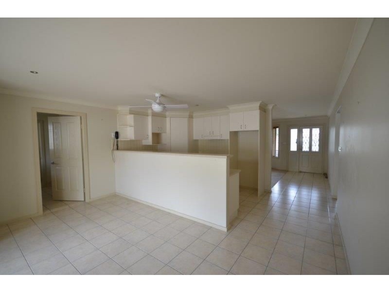 2/17 Gowrie Road, Wauchope NSW 2446