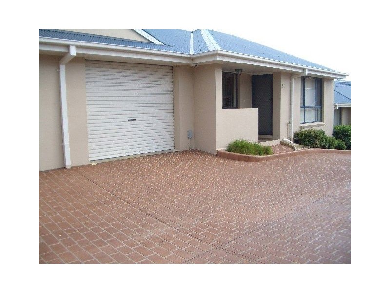 2/8 Sherwood Road, Port Macquarie NSW 2444