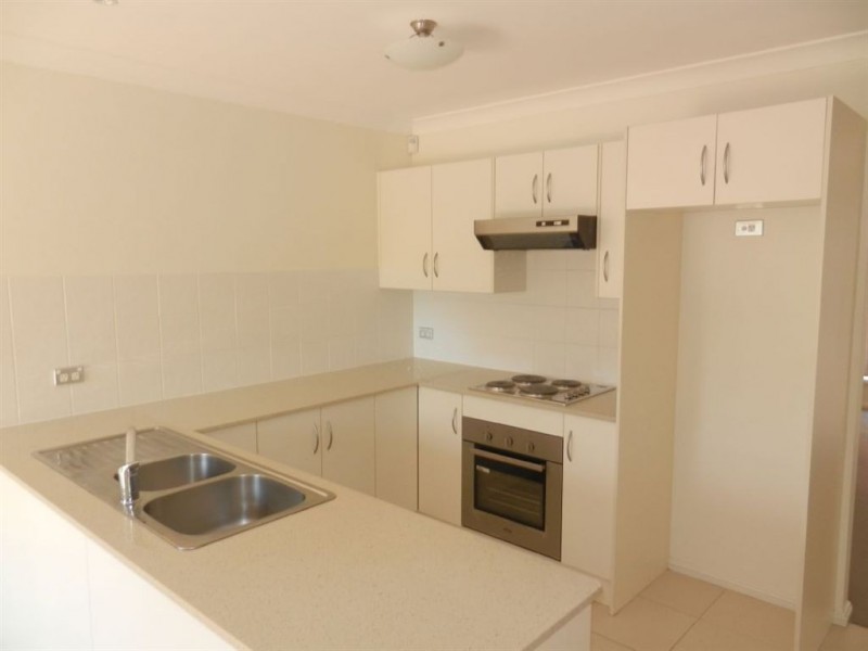 2/8 Sherwood Road, Port Macquarie NSW 2444