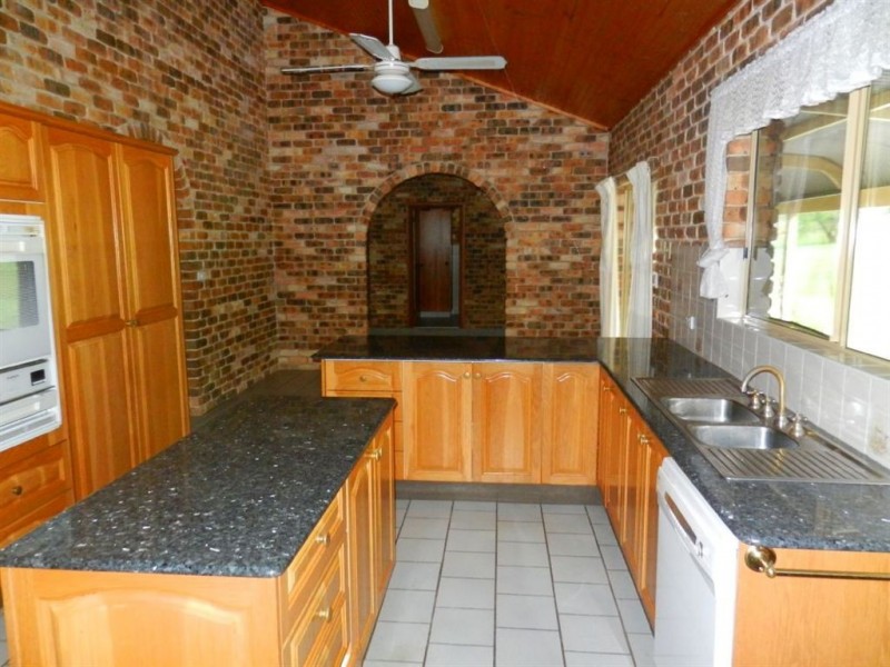 233 John Oxley Drive, Port Macquarie NSW 2444