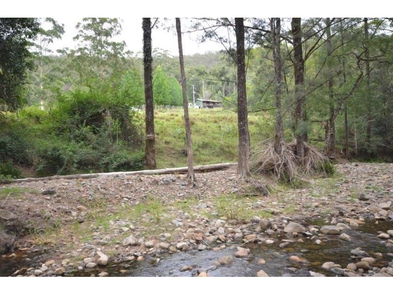 305 Left Arm Road, Upper Pappinbarra NSW 2446