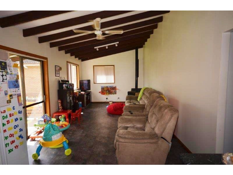 20 Azalea Ave, Wauchope NSW 2446