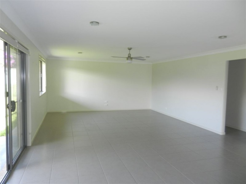92 Riverbreeze Drive, Wauchope NSW 2446