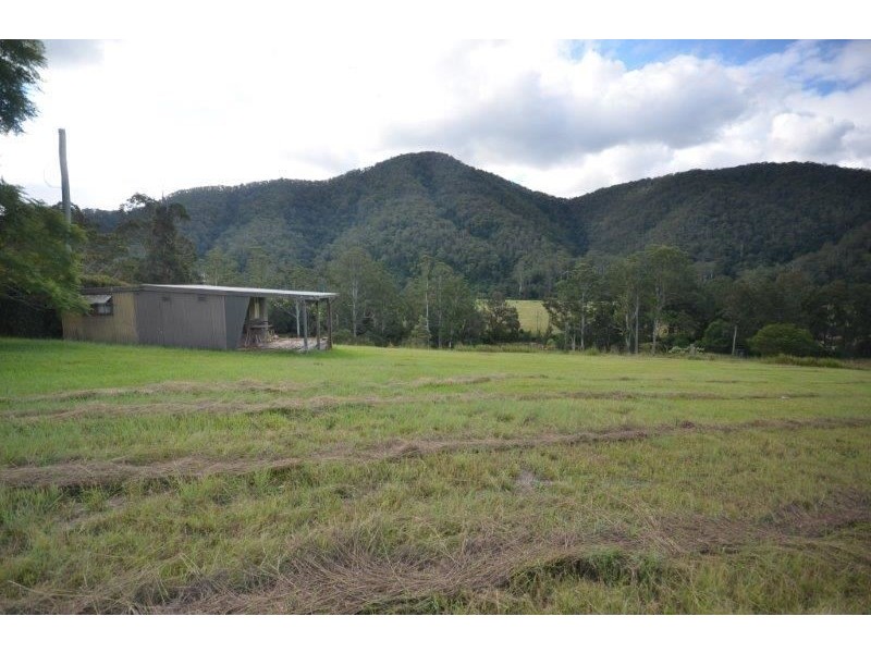 28 Ready Money Road, Rollands Plains NSW 2441