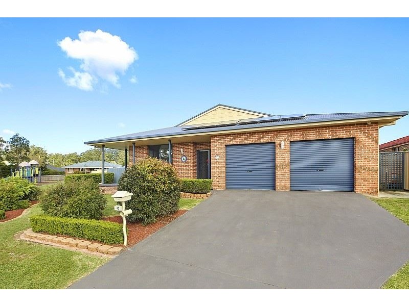 42 Timbertown Crescent, Wauchope NSW 2446