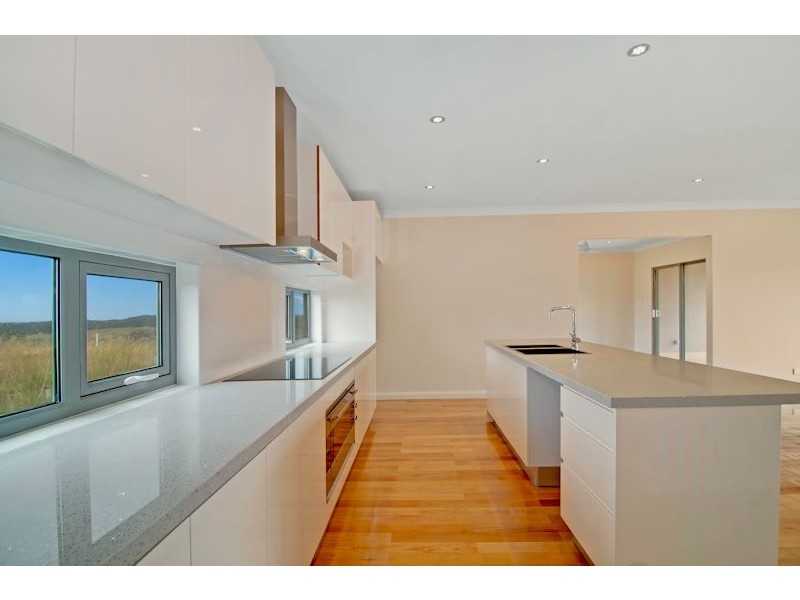 2 Lakeview Way, Tallwoods Village NSW 2430