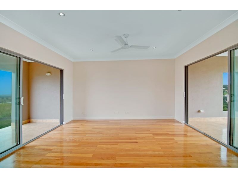 2 Lakeview Way, Tallwoods Village NSW 2430