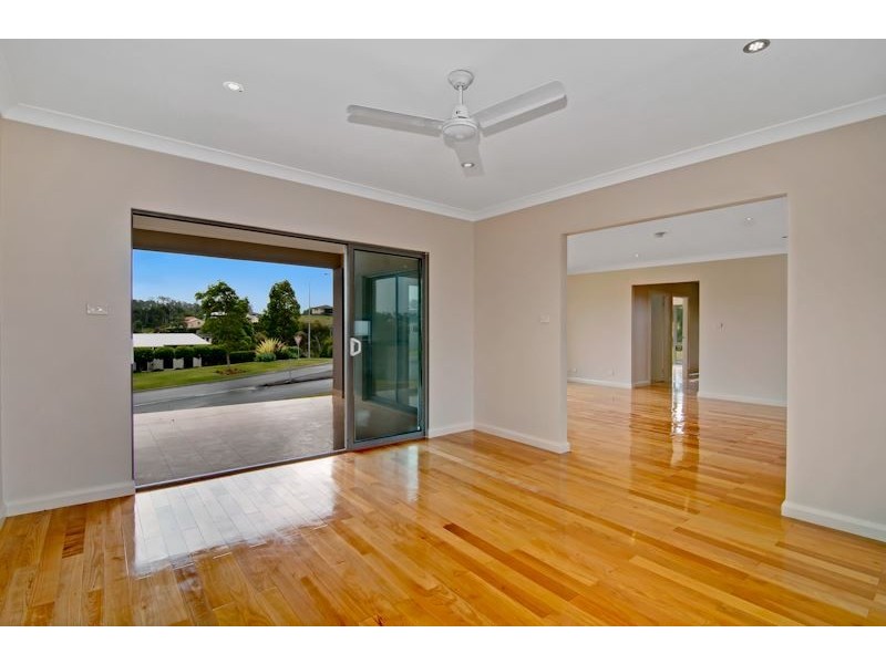 2 Lakeview Way, Tallwoods Village NSW 2430