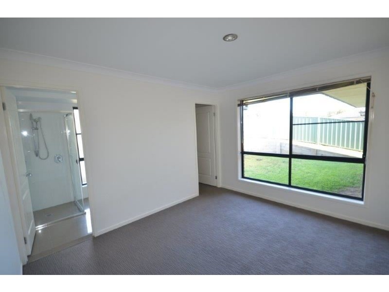 94 Riverbreeze Drive, Wauchope NSW 2446