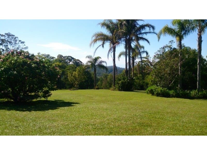 16 McLeod Close, Lorne NSW 2439
