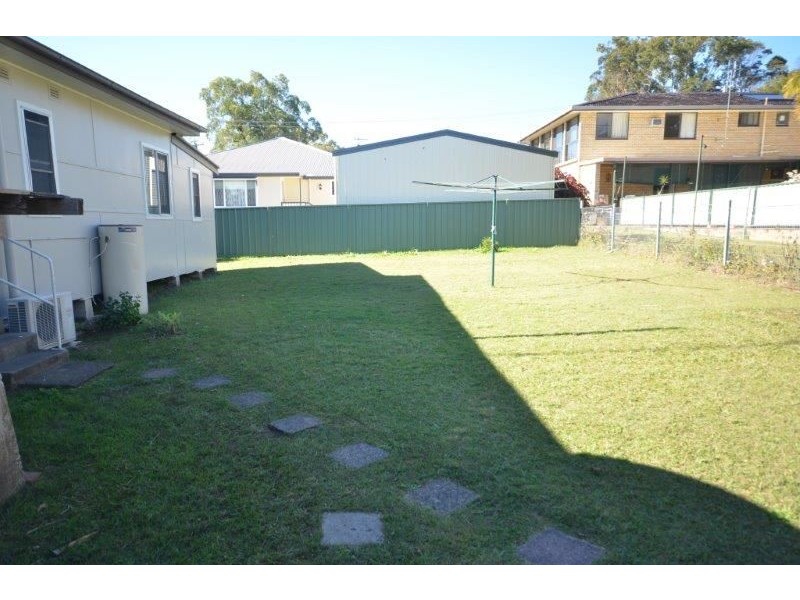 4 Waugh Street, Wauchope NSW 2446