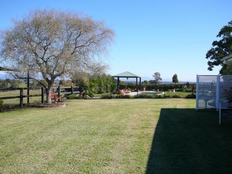 236 South West Rocks Road, Pola Creek NSW 2440