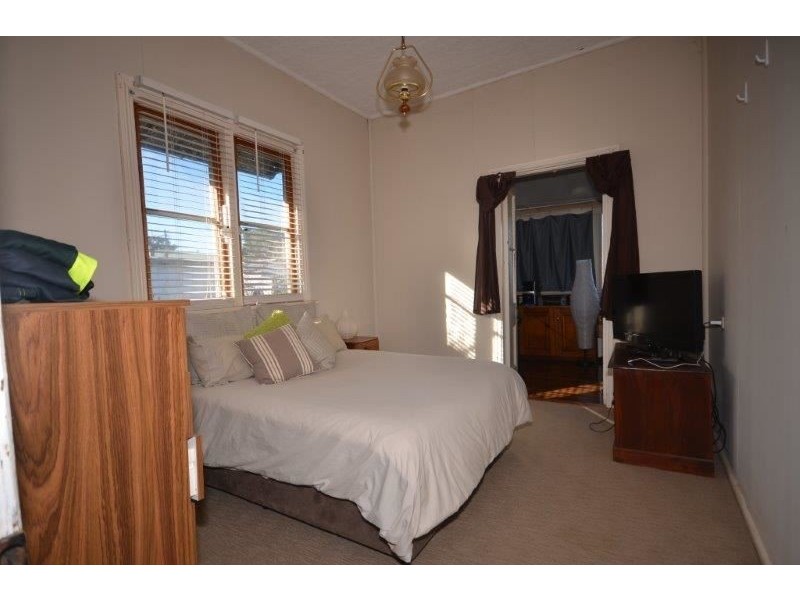 4 Parker Street, Wauchope NSW 2446