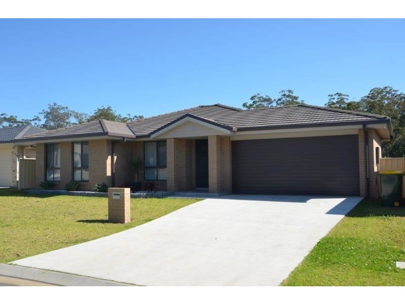 12 Pittman Street, Wauchope NSW 2446