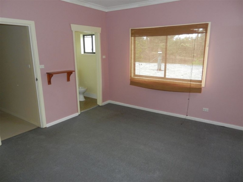 9 Smiths Creek Road, Kundabung NSW 2441