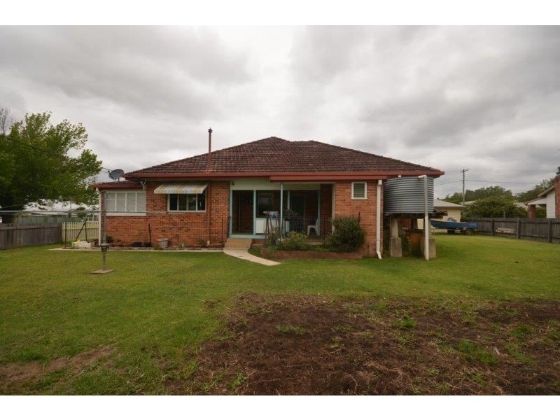 1 Bain Street, Wauchope NSW 2446