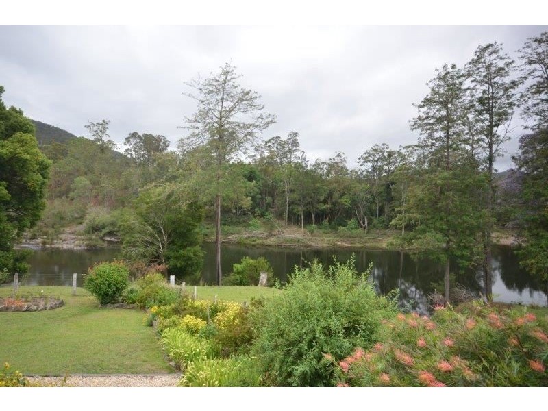 5680 Oxley Hwy, Ellenborough NSW 2446