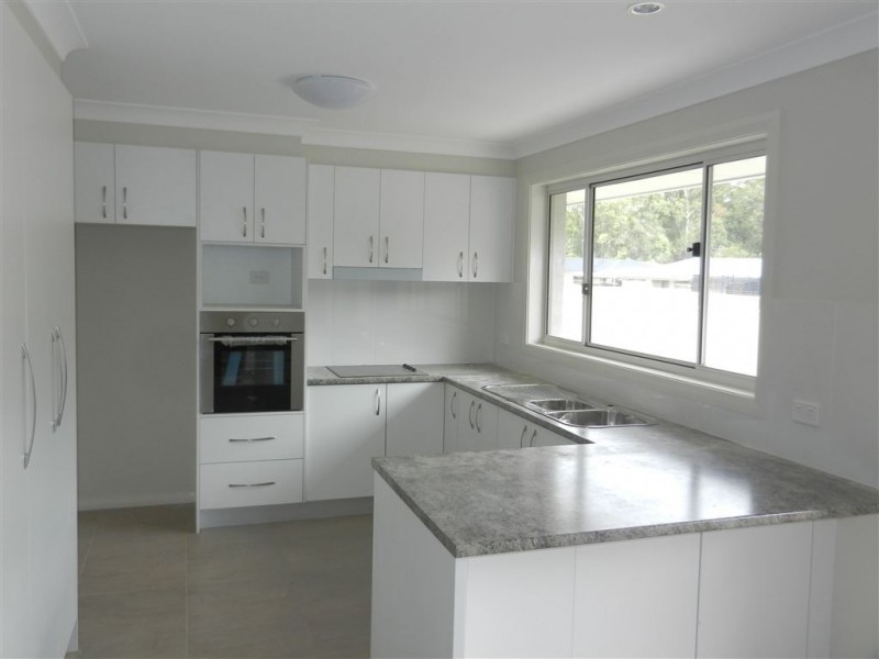 8 Pittman Street, Wauchope NSW 2446