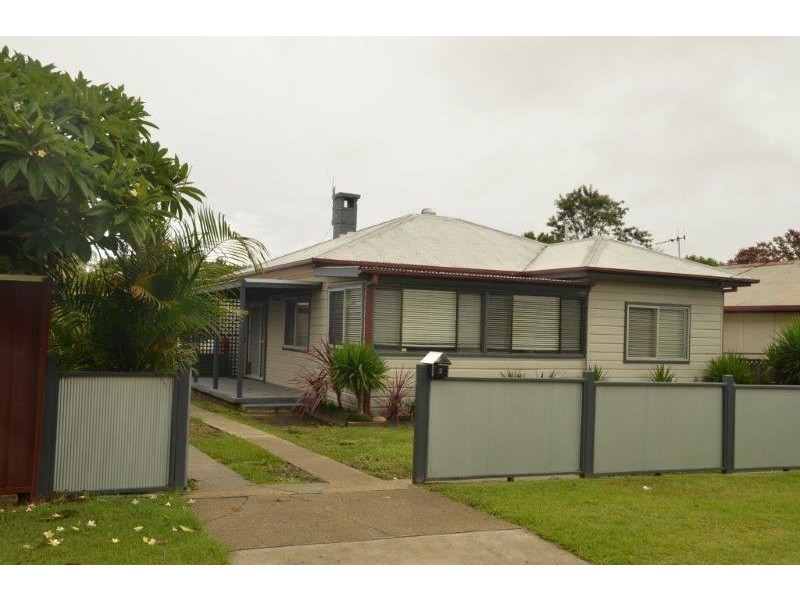 2 Nelson Street, Wauchope NSW 2446