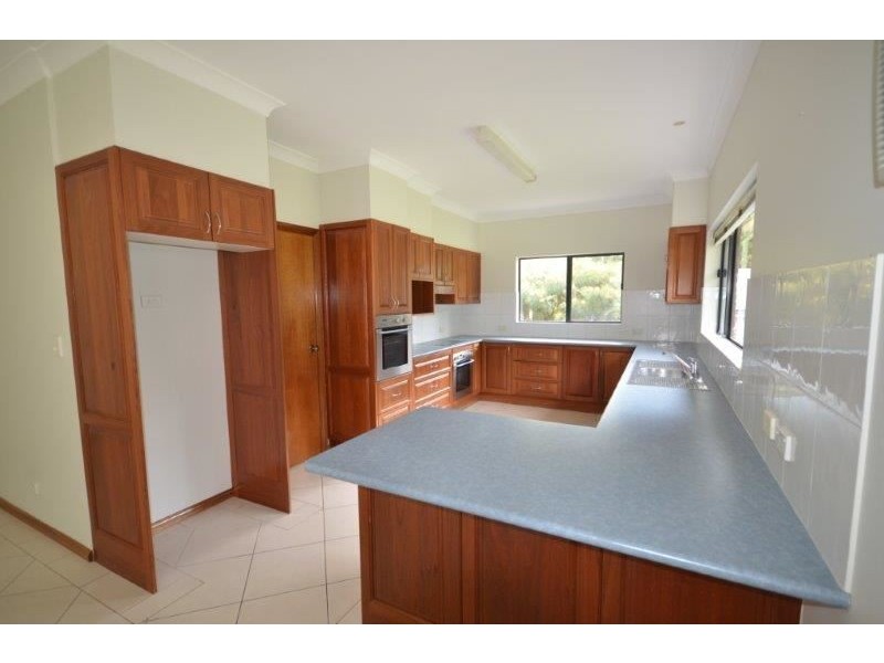 74 Reservoir Place, Wauchope NSW 2446