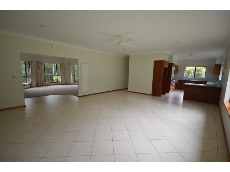 74 Reservoir Place, Wauchope NSW 2446