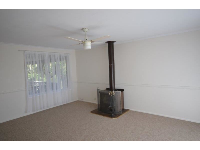 27 Burrawan Drive, Wauchope NSW 2446