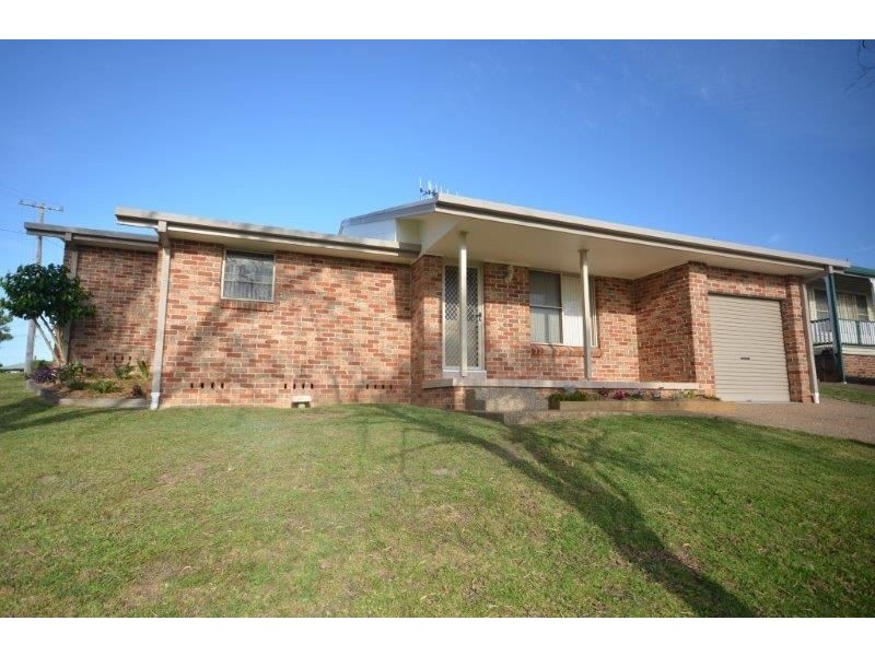 2 Bob Stanton Close, Wauchope NSW 2446