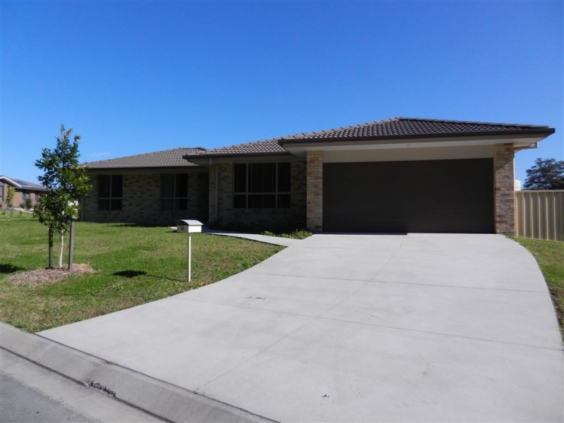 4 Bushman Drive, Wauchope NSW 2446