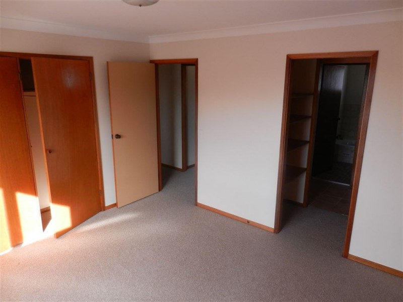 2/8 James Street, Wauchope NSW 2446