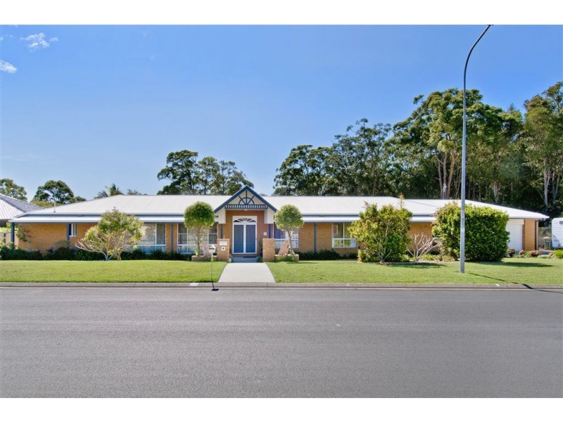 64 Kendall Crescent, Bonny Hills NSW 2445