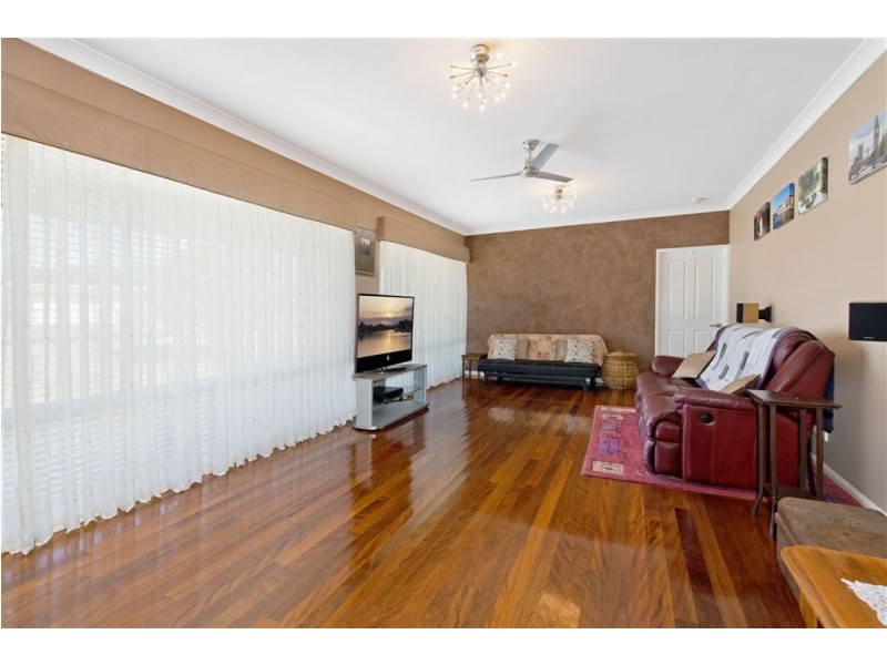 64 Kendall Crescent, Bonny Hills NSW 2445