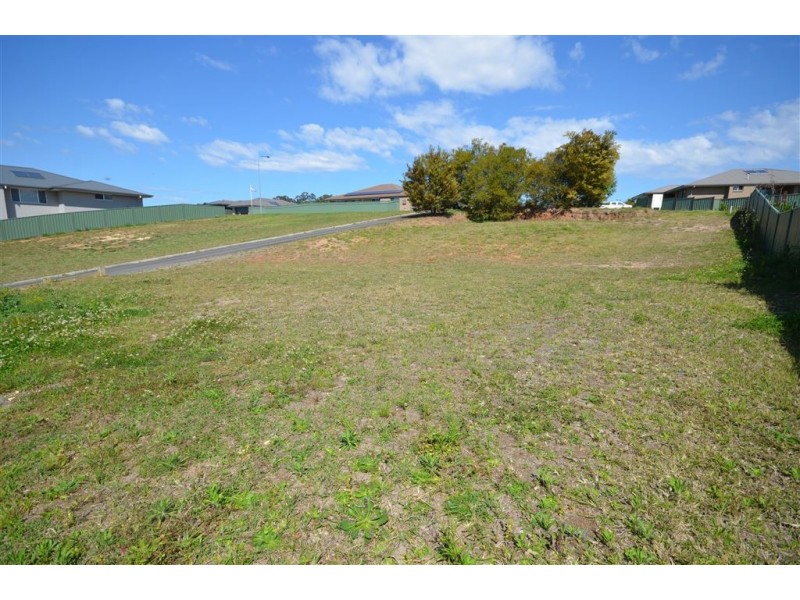 121 Riverbreeze Drive, Wauchope NSW 2446