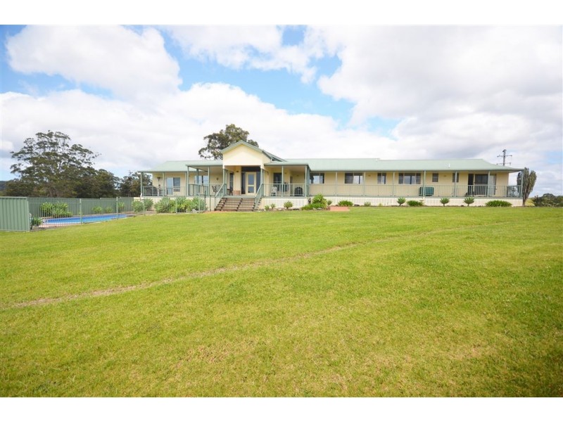 130 Apanie Road, Lake Innes NSW 2446
