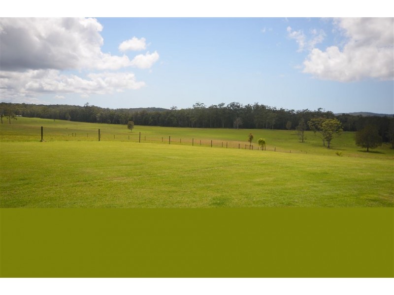 130 Apanie Road, Lake Innes NSW 2446