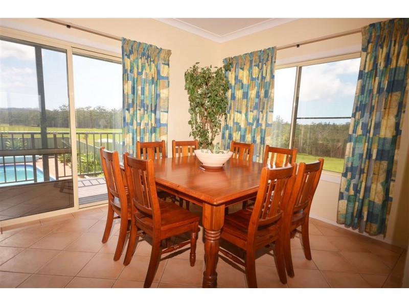 130 Apanie Road, Lake Innes NSW 2446