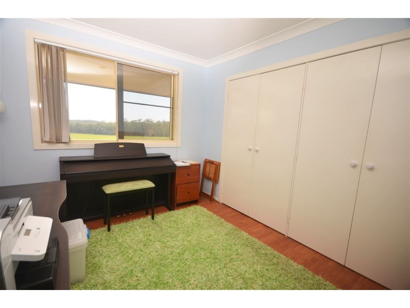130 Apanie Road, Lake Innes NSW 2446