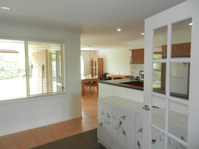 20 Abel Tasman Drive, Lake Cathie NSW 2445