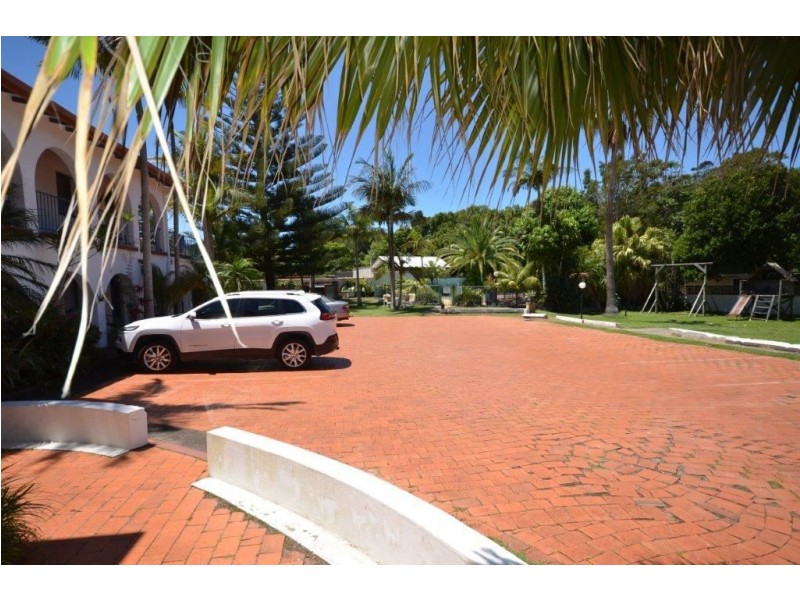 35 Pacific Street, Crescent Head NSW 2440