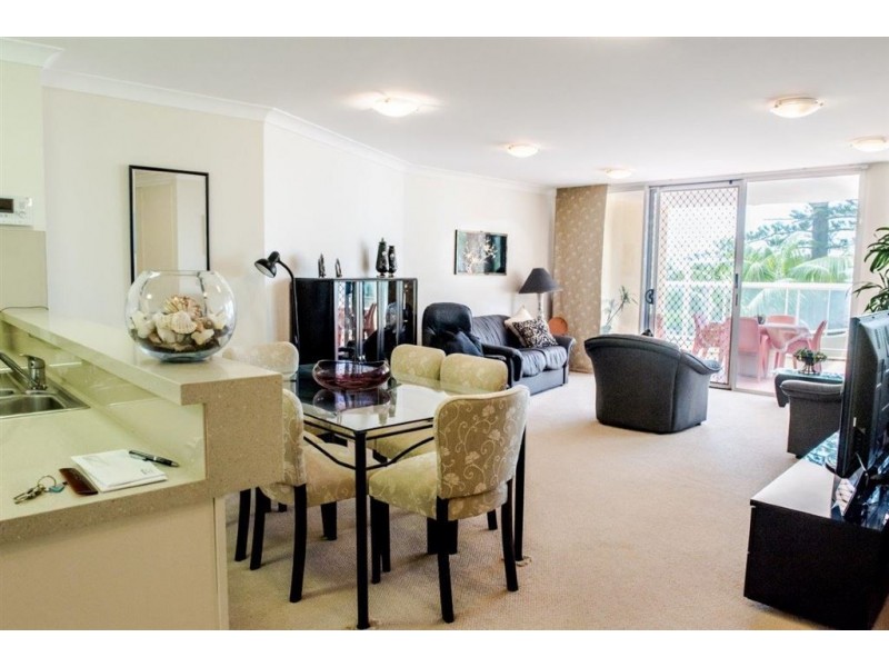 2/5 Stewart Street, Port Macquarie NSW 2444