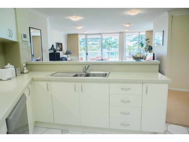2/5 Stewart Street, Port Macquarie NSW 2444